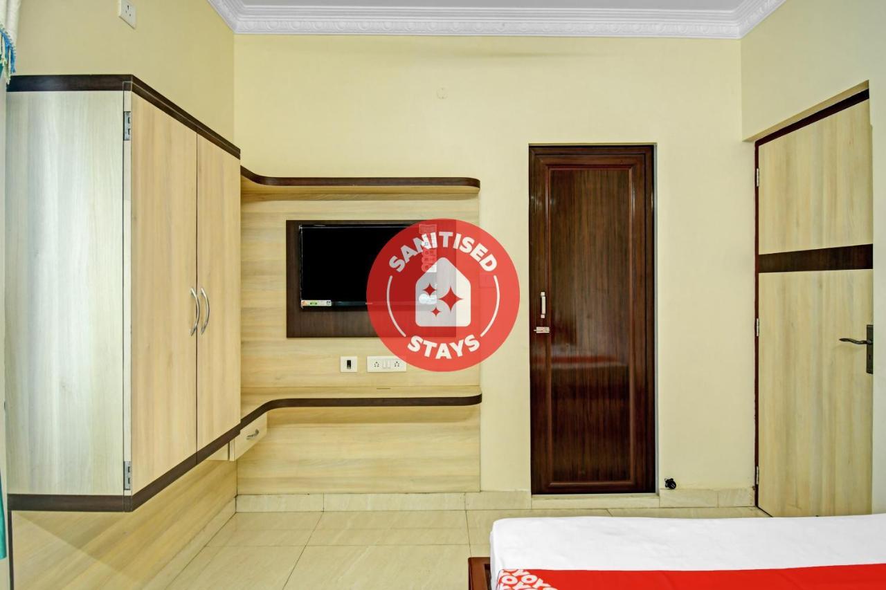 Oyo Flagship 84655 S S Guest House Kalkutta Exterior foto