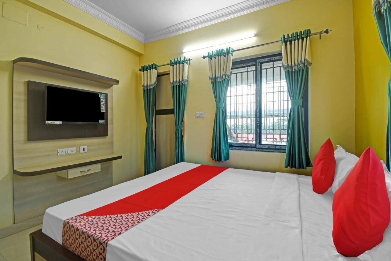 Oyo Flagship 84655 S S Guest House Kalkutta Exterior foto