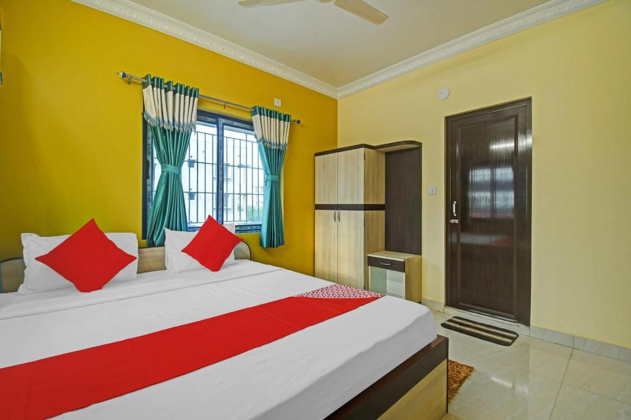 Oyo Flagship 84655 S S Guest House Kalkutta Exterior foto